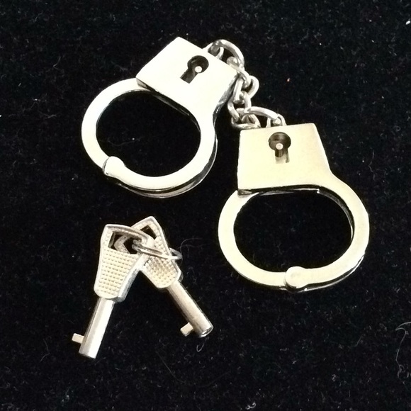 Miniature silver handcuffs with 2 keys - Picture 6 of 8